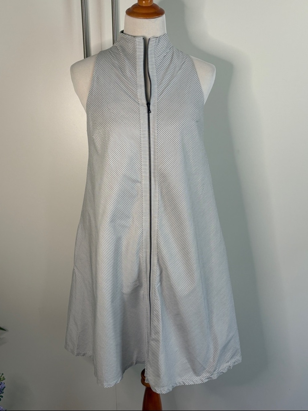 Sleeveless Zip-Front Mini Dress in White with Black Pinstripes | S